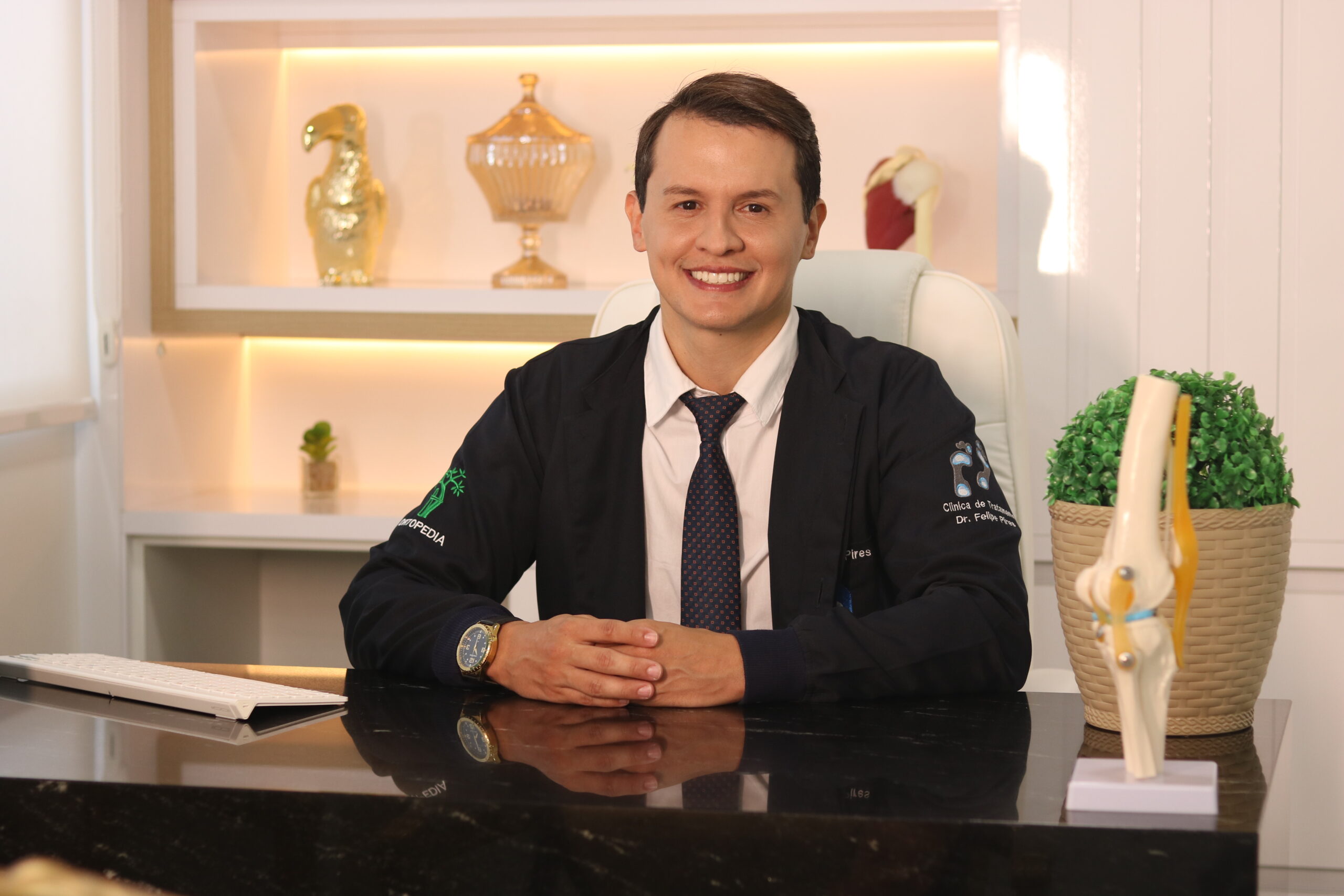 Ortopedista referência nacional Dr Felipe Pires